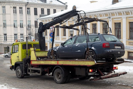 В Краснодаре подвели итоги борьбы с незаконной парковкой авто
