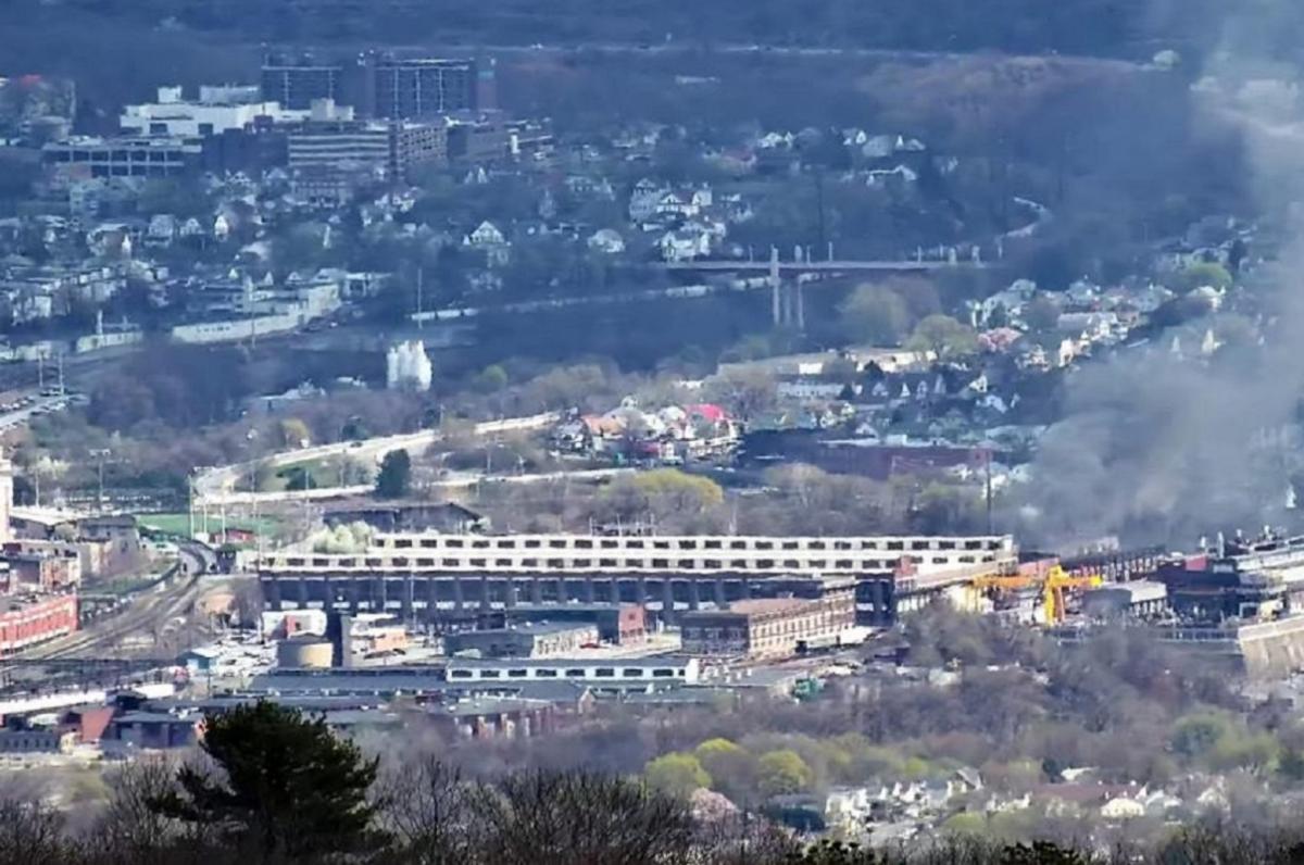 В штате Пенсильвания горел завод по производству снарядов для ВСУ, пламя потушено