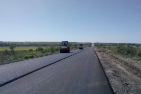 Власти Запорожской области обещают отремонтировать треть дорог к 2027 году