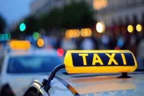 Из-за непогоды цены на такси в Екатеринбурге значительно возросли