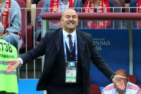 Бывший главный тренер сборной РФ по футболу отказался возглавить нижегородский клуб
