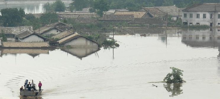 Жертвами наводнения в Северной Корее стали более 130 человек
