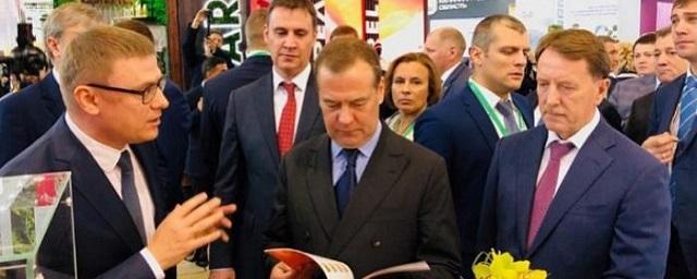 Текслер презентовал Медведеву достижения челябинских аграриев