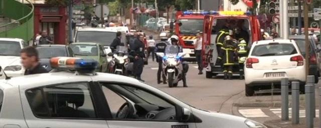Во Франции установили личность одного из напавших на церковь террориста