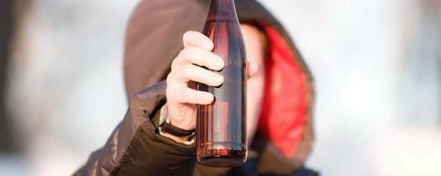 В Брянске женщина пойдет под суд за продажу алкоголя школьнику