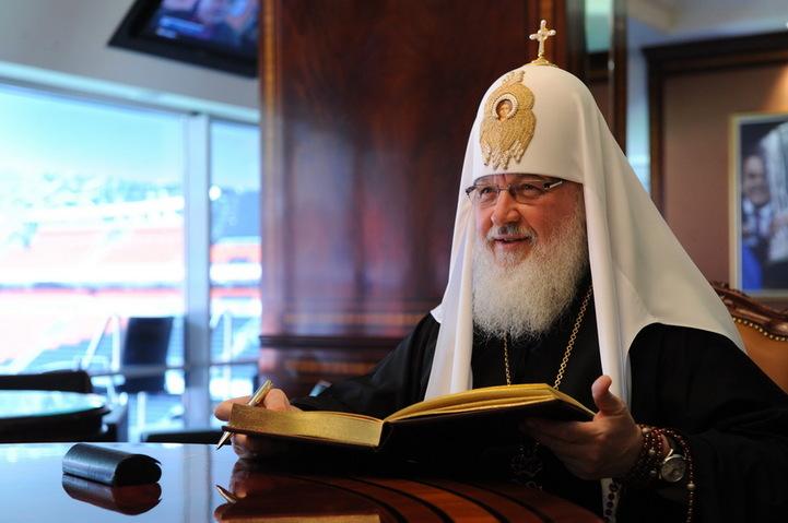 Патриарх Кирилл впервые отслужит литургию для глухих