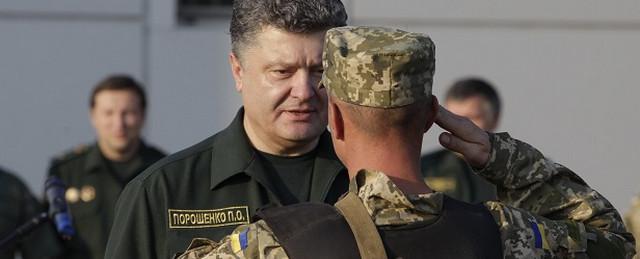 Порошенко приказал применять в Донбассе любое имеющееся оружие