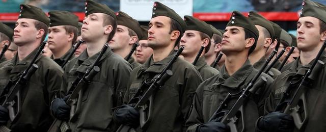 Экс-полковника армии Австрии подозревают в шпионаже в пользу России