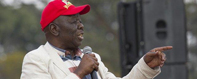 Бывший премьер-министр Зимбабве Морган Цвангирай вернулся в страну
