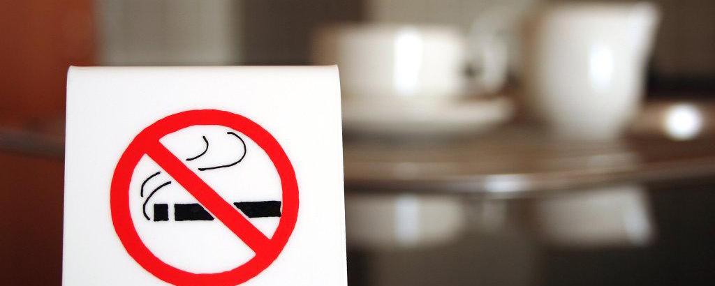 В ОНФ предложили запретить кальяны и электронные сигареты в кафе