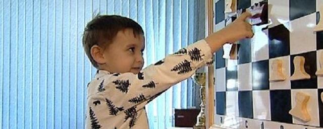 Пятилетний иркутянин стал обладателем юношеского разряда по шахматам