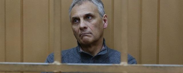 Экс-губернатор Сахалина Хорошавин приговорен к 13 годам колонии