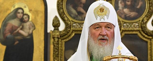СМИ: Патриарх Кирилл провел закрытое совещание с политологами