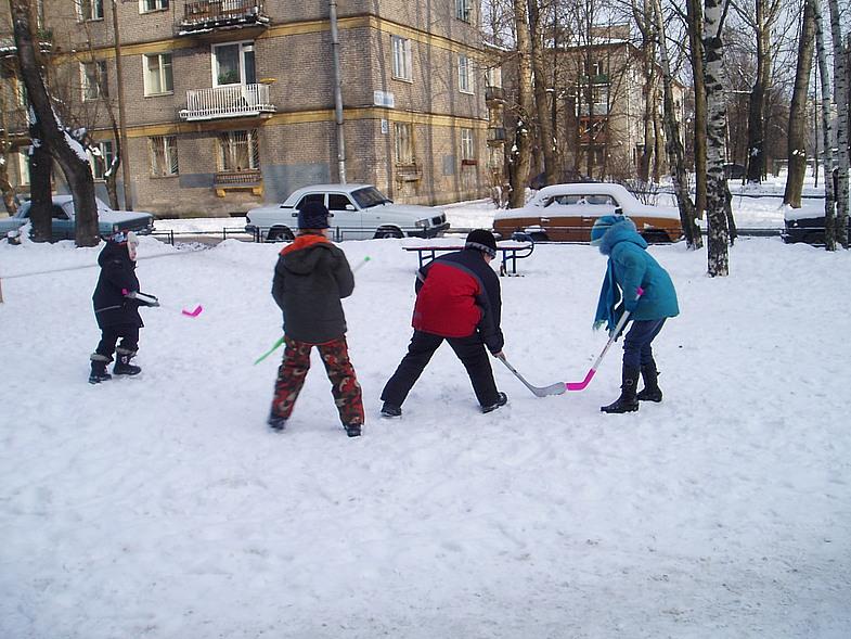 В Иванове состоялся турнир по хоккею на снегу‍