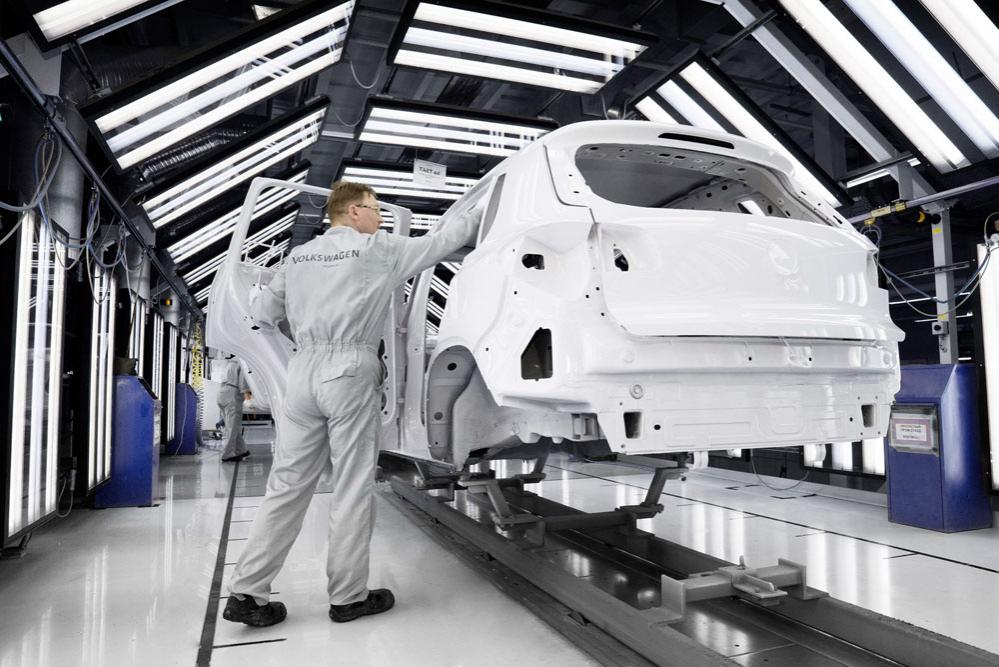 Volkswagen приостановит производство машин в Калуге