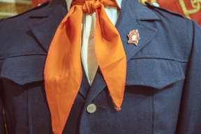 В форму российских школьников предложили ввести аналог пионерского галстука