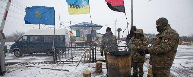 Порошенко признал потерю контроля над Донбассом из-за блокады