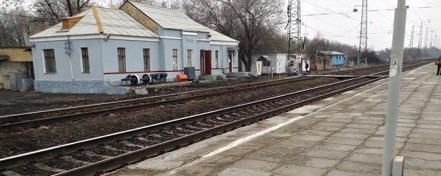 В Новочеркасске мужчина погиб под колесами поезда