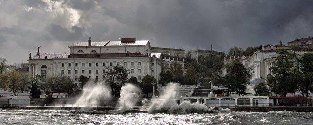 МЧС: На Крым надвигается сильнейший ветер