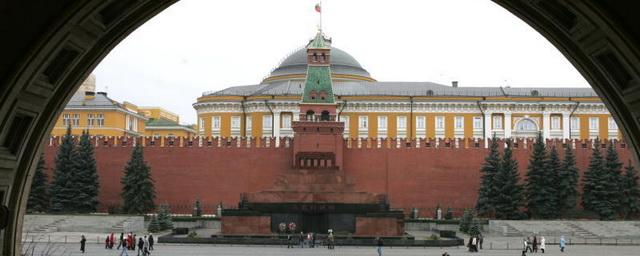 Из-за концерта на Красной площади закроют Спасские ворота и мавзолей