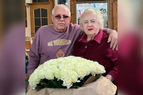 Певец Стас Михайлов поздравил родителей с 63-летием совместной жизни