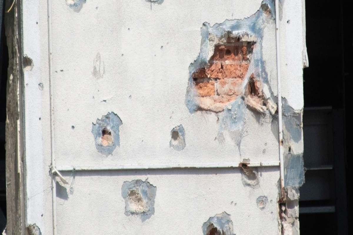 Воздушный налет на Белгород привел к повреждению зданий, инфраструктуры и автотранспорта