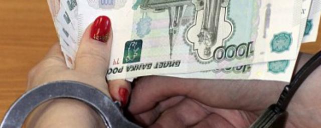 В Оренбуржье сотрудница банка похитила 20,5 млн рублей