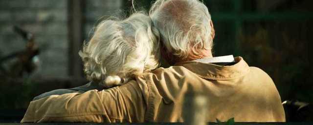 В США супруги прожили вместе 69 лет и умерли в один день