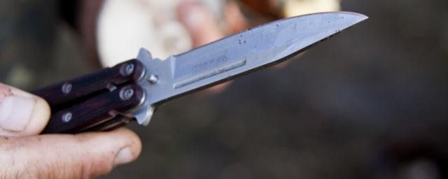 На востоке Москвы неизвестный с ножом ограбил девятиклассницу
