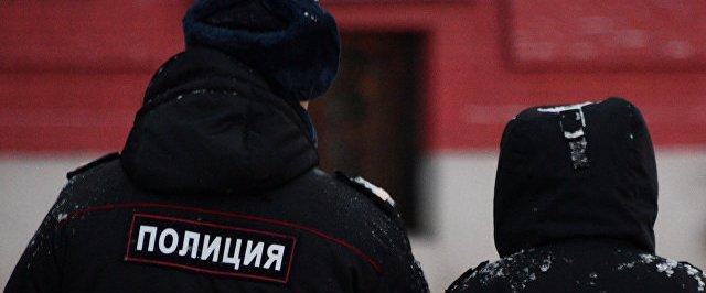Под Новосибирском нетрезвый дебошир атаковал сотрудницу полиции