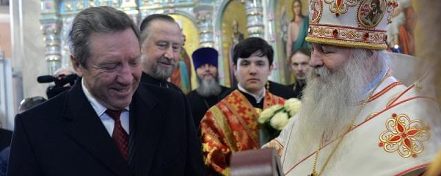 Митрополит Никон вручил губернатору Липецкой области медаль РПЦ