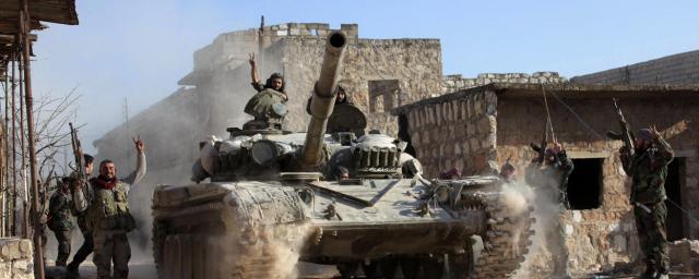 СМИ: Турецкие танки вошли в сирийский Африн
