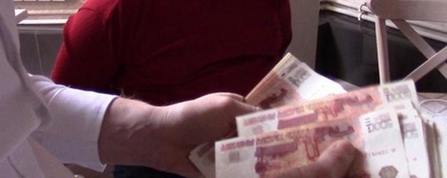 Саратовского бизнесмена обвиняют в попытке дать взятку сотруднику УФСБ