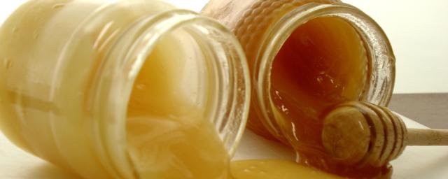 В Барнауле женщине продали мед под видом «лекарства от всех болезней»