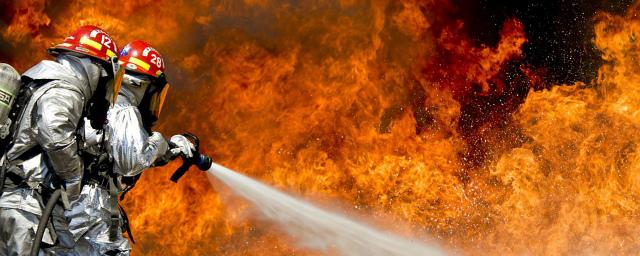В Кемерово при пожаре сгорело кафе