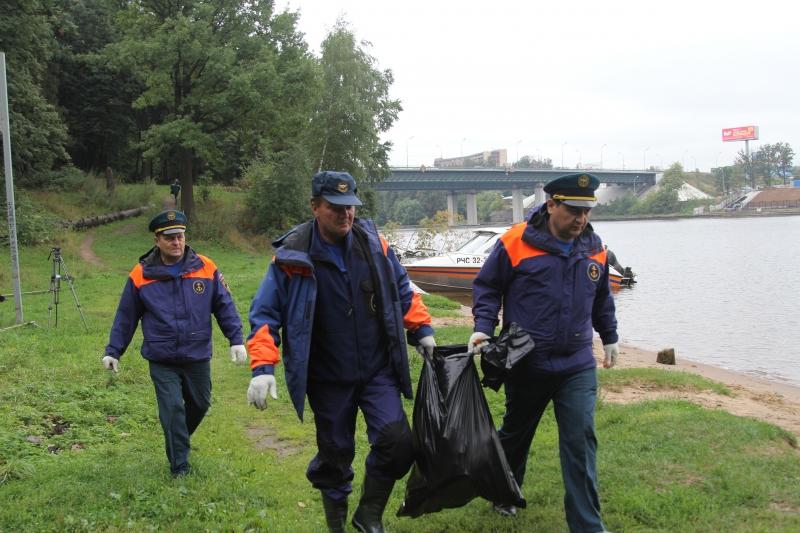 В Рязанской области в рамках акции «Чистый берег» убрали 750 кг мусора