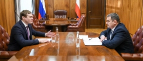 Глава Хакасии Валентин Коновалов утвердил двоих «хозяйственных» министров