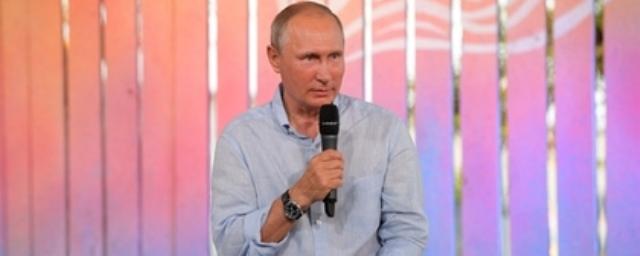 Путин: Цензурой должно заниматься общество, а не государство