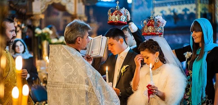 В храмах Красноярска 13 сентября пройдет день венчаний