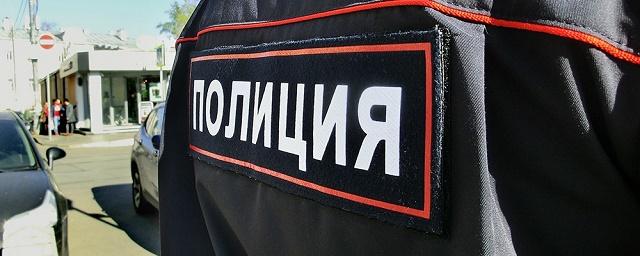 В Москве уволили полицейского из нарушавшего ПДД свадебного кортежа