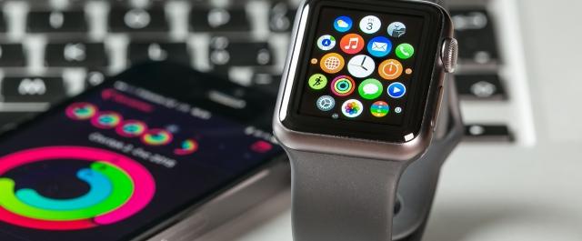 Продажи смарт-часов Apple Watch бьют рекорды
