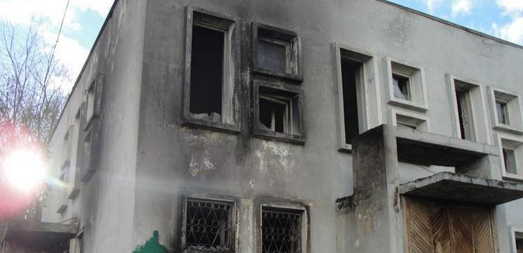 В Сызрани неизвестные подожгли здание бывшей типографии
