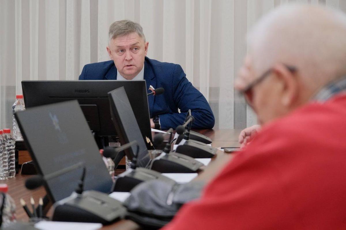 Спикер Заксобрания Кировской области Роман Береснев обсудил итоги работы парламента с Консультативным советом