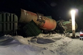 На участке Бердяуш – Челябинск произошло столкновение тепловоза и грузового поезда, на месте ЧП работают ремонтные бригады