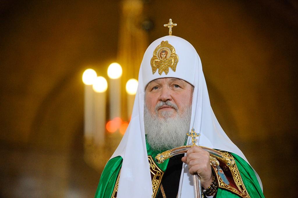 Патриарх Кирилл провел службу в Париже в Храме Трех Святителей