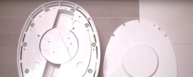 Компания SpinX создала робота-уборщика туалетов