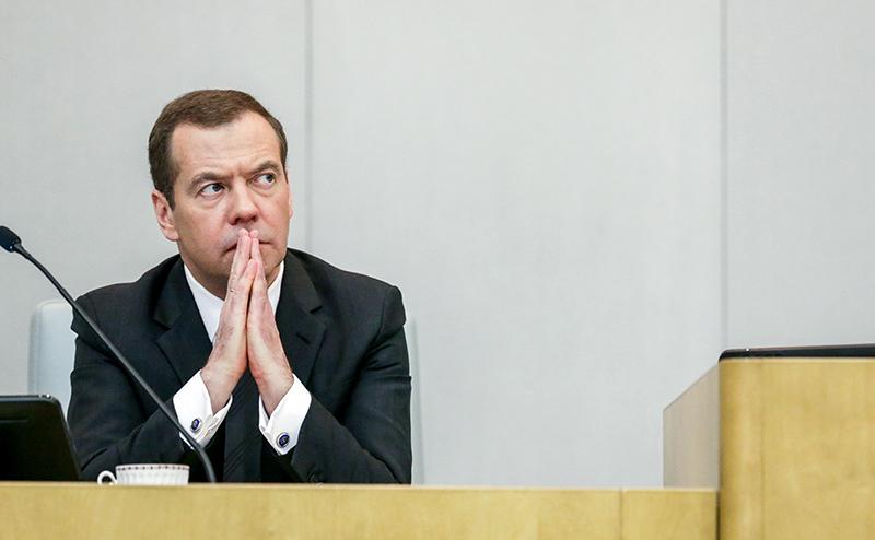 Песков прокомментировал информацию о переживаниях Дмитрия Медведева