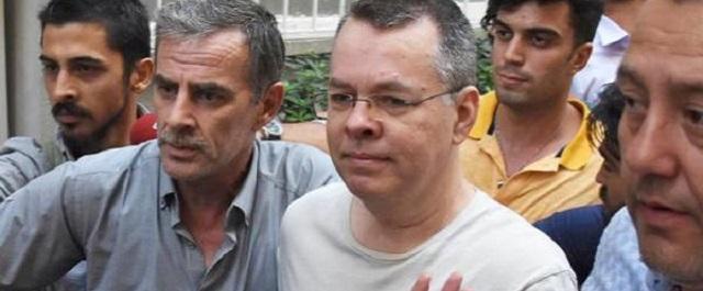 В Турции решением суда освобожден американский пастор Эндрю Брансон