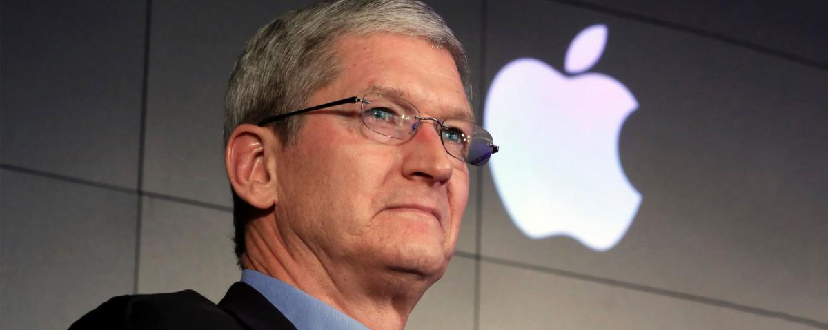 Тим Кук опроверг слухи о возможном слиянии Mac и Apple