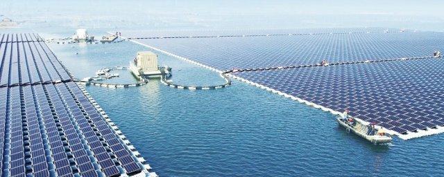 В Китае создали крупнейшую плавучую солнечную электростанцию